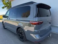 Neu VW California Beach 150 PS (110 kW) 2026 Puregrey Van