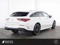 Gebraucht Mercedes CLA250e Shooting Brake AMG 163 PS (119 kW) 2025 Unilack polarweiß Kombi