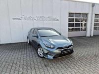 Gebraucht Kia Ceed Comfort 160 PS (117 kW) 2023 Yucca stahlgrau metallic Kleinwagen