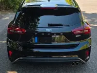 Gebraucht Ford Focus ST-Line X 155 PS (114 kW) 2023 Schwarz Limousine