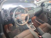 Gebraucht VW Golf VI Team 105 PS (77 kW) 2011 Schwarz Kleinwagen