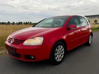 Gebraucht VW Golf V 102 PS (75 kW) 2005 Rot Kleinwagen