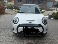 Gebraucht Mini Cooper SE 135 kW (184 PS) 2023 Weiß Kleinwagen
