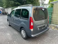 Gebraucht Peugeot Partner Tepee Family 111 PS (81 kW) 2012 Grau Van / Kleinbus