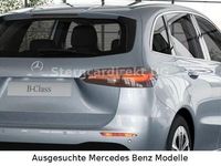 Gebraucht Mercedes B200 Progressive 150 PS (110 kW) 2025 Silber Van / Kleinbus