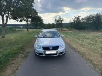 Gebraucht VW Passat Comfortline 122 PS (89 kW) 2010 Grau Limousine