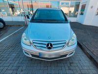 Gebraucht Mercedes B200 140 PS (102 kW) 2007 Silber Van / Kleinbus