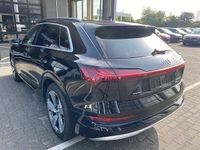 Gebraucht Audi e-tron Advanced 300 kW (408 PS) 2019 Mythosschwarz metallic SUV