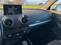 Gebraucht Audi A3 Cabriolet Design 179 PS (131 kW) 2014 Grau Cabrio