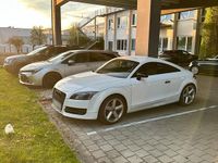 Second-hand Audi TT Design 200 CP (147 kW) 2008 Alb Coupe