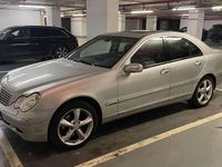 Gebraucht Mercedes C320 218 PS (160 kW) 2003 Limousine