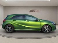 Gebraucht Mercedes A160 102 PS (75 kW) 2016 Elbait gruen  metallic Kleinwagen