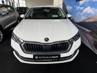 Gebraucht Skoda Octavia Style 116 PS (85 kW) 2023 Weiß Kombi