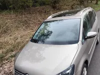 Gebraucht VW Touran Highline 140 PS (102 kW) 2012 Beige Van / Kleinbus