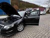 Gebraucht VW Passat R 140 PS (102 kW) 2005 Braun Limousine