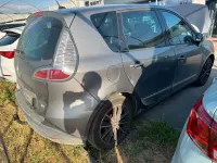 Gebraucht Renault Scénic III Bose Edition 110 PS (80 kW) 2014 Grau SUV
