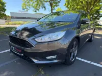 Gebraucht Ford Focus Trend 125 PS (91 kW) 2017 Grau Limousine