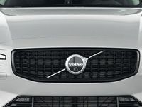Gebraucht Volvo V60 Plus 197 PS (144 kW) 2025 Silber Kombi