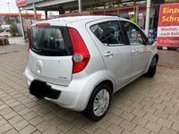 Gebraucht Opel Agila 68 PS (50 kW) 2009 Silber Kleinwagen