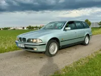 Gebraucht BMW 523 170 PS (125 kW) 1999 Blau Kombi