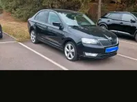 Gebraucht Skoda Rapid 105 PS (77 kW) 2013 Schwarz Kleinwagen