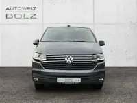 Używany VW Multivan Comfortline 150 KM (110 kW) 2021 Szary Minivan