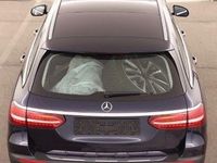 Gebraucht Mercedes E220 All-Terrain 194 PS (142 kW) 2022 Blau Kombi