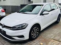 Gebraucht VW Golf VII Trendline 116 PS (85 kW) 2020 Other Limousine