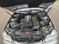 Gebraucht Mercedes C200 163 PS (119 kW) 2003 Silber Limousine