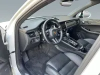 Begagnad Porsche Macan 381 HK (280 kW) 2023 Vit SUV
