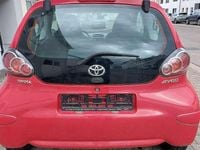 Gebraucht Toyota Aygo 68 PS (50 kW) 2010 Rot Kleinwagen