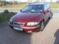 Gebraucht Volvo V70 200 PS (147 kW) 2001 Rot Kombi