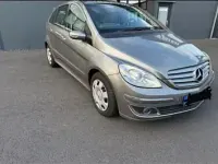 Gebraucht Mercedes B200 136 PS (100 kW) 2006 Grau Van / Kleinbus