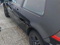 Gebraucht VW Golf IV 75 PS (55 kW) 2002 Schwarz Kleinwagen