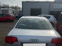 Gebraucht Audi A4 105 PS (77 kW) 2005 Silber Limousine