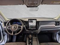 Gebraucht Volvo XC60 Core 250 PS (183 kW) 2025 SUV