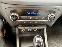 Gebraucht Hyundai i20 101 PS (74 kW) 2019 Silber Limousine