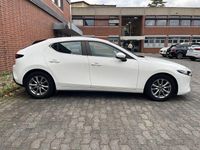 Gebraucht Mazda 3 116 PS (85 kW) 2019 Weiß Limousine