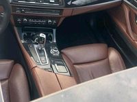 Gebraucht BMW 530 258 PS (189 kW) 2011 Weiß Limousine