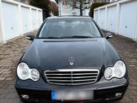 Gebraucht Mercedes C180 143 PS (105 kW) 2003 Schwarz Limousine