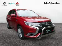 Gebraucht Mitsubishi Outlander P-HEV Intro Edition 224 PS (164 kW) 2019 Rot (metallic) SUV