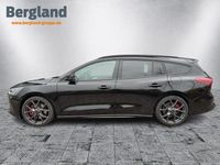 Gebraucht Ford Focus ST 280 PS (205 kW) 2025 Agateblack metallic (schwarz) schwarz Kombi