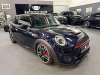Gebraucht Mini John Cooper Works Chili 231 PS (169 kW) 2019 Schwarz Kleinwagen