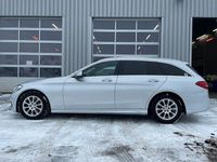 Gebraucht Mercedes 220 170 PS (125 kW) 2015 Silber Limousine