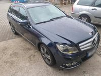 Gebraucht Mercedes C250 204 PS (150 kW) 2012 Blau Kombi