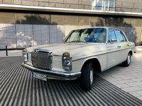 Gebraucht Mercedes 200/8 95 PS (69 kW) 1970 Beige Limousine