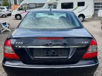 Gebraucht Mercedes E220 170 PS (125 kW) 2008 Blau Limousine
