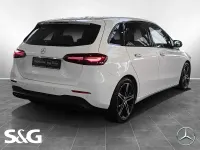 Gebraucht Mercedes B200 Night 163 PS (119 kW) 2024 Unilack polarweiß Kleinwagen