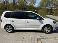 Gebraucht VW Touran 2012 Weiß Van / Kleinbus