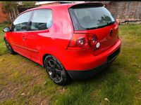 Usata VW Golf V 110 CV (80 kW) 2004 Rosso Utilitaria